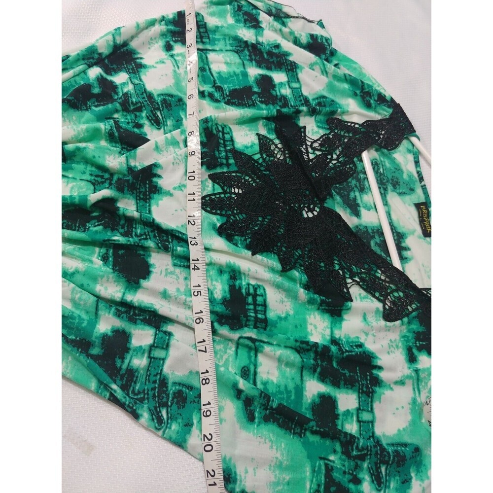 Paris Pink Top Size Large Color Green Elastic on Waist Stretch - Picture 3 of 9
